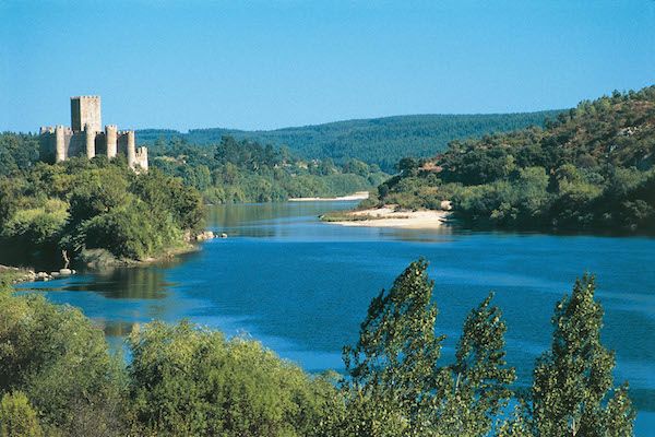 Wines of Tejo Announces New US Campaign: Defined by a river. Refined by tradition.